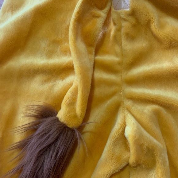 Disney Store Simba The Lion King costume boy size 5 - Picture 7 of 9